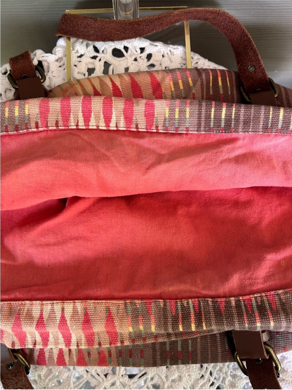Vintage Prana Woven Multicolor Tote Bag with Brown Leather Straps - Picture 15 of 15